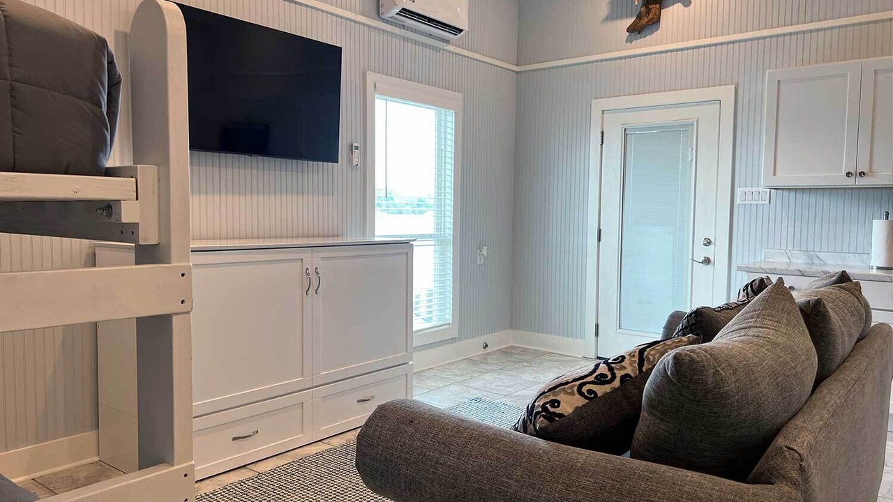 Photo of Livingroom in Hackberry