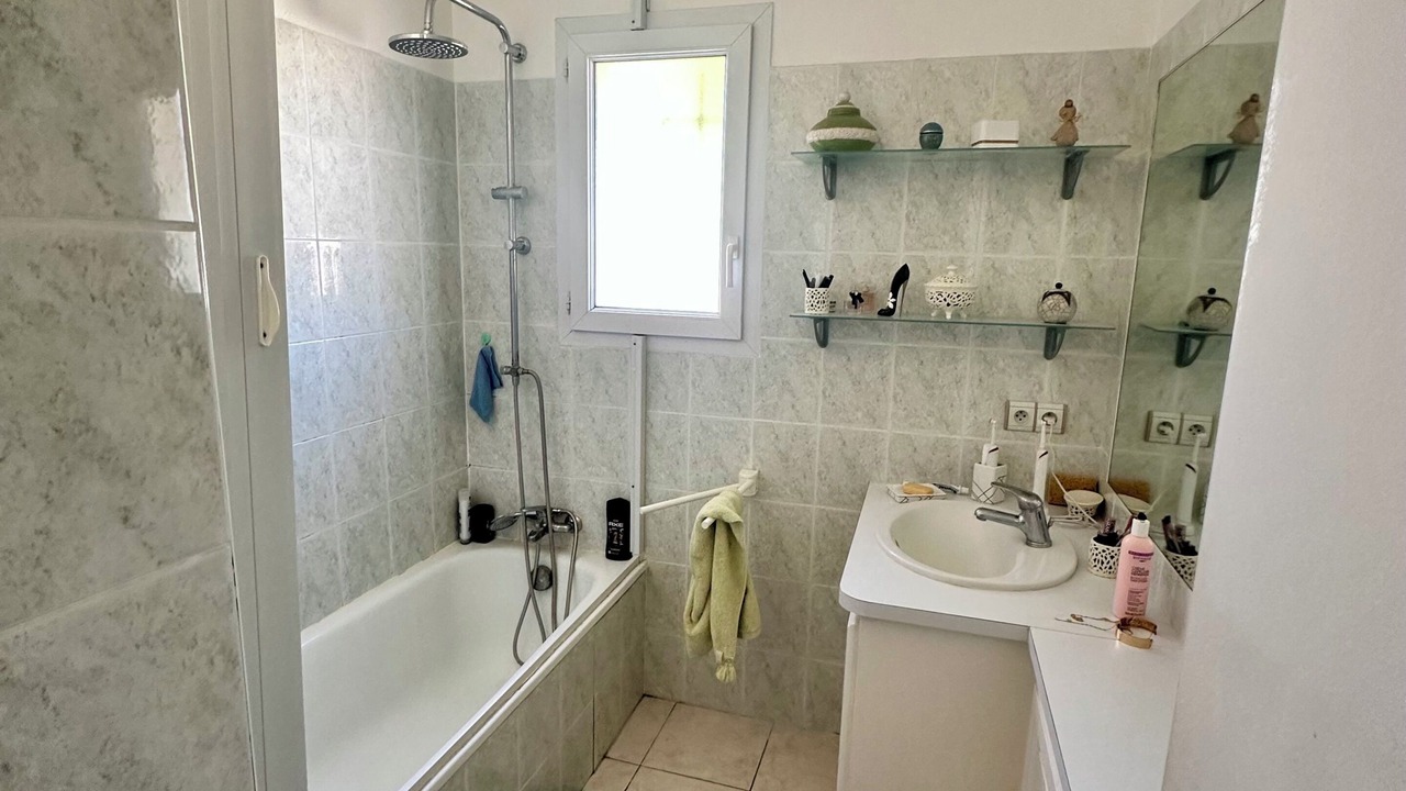 Photo of Bathroom in Valreas