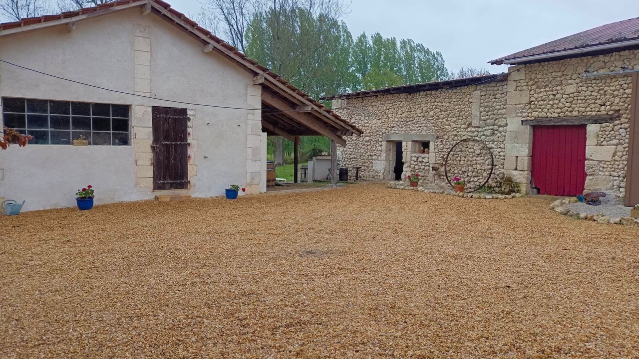 Photo of Outdoor in Petit-Bersac