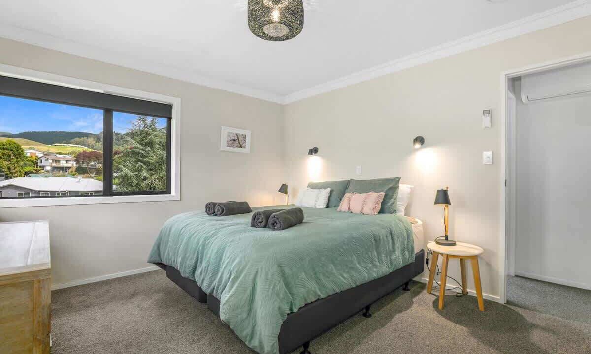 Photo of Others in Lynmore