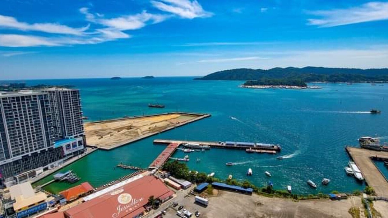 Photo of Outdoor in Downtown Kota Kinabalu