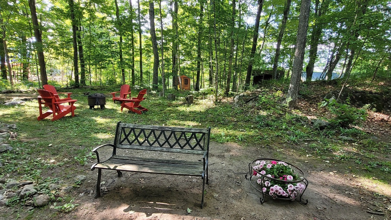 Photo of Outdoor in Frontenac