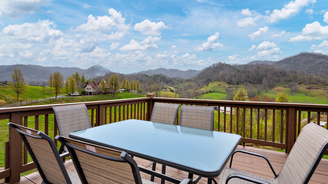 Photo of Outdoor in Clyde