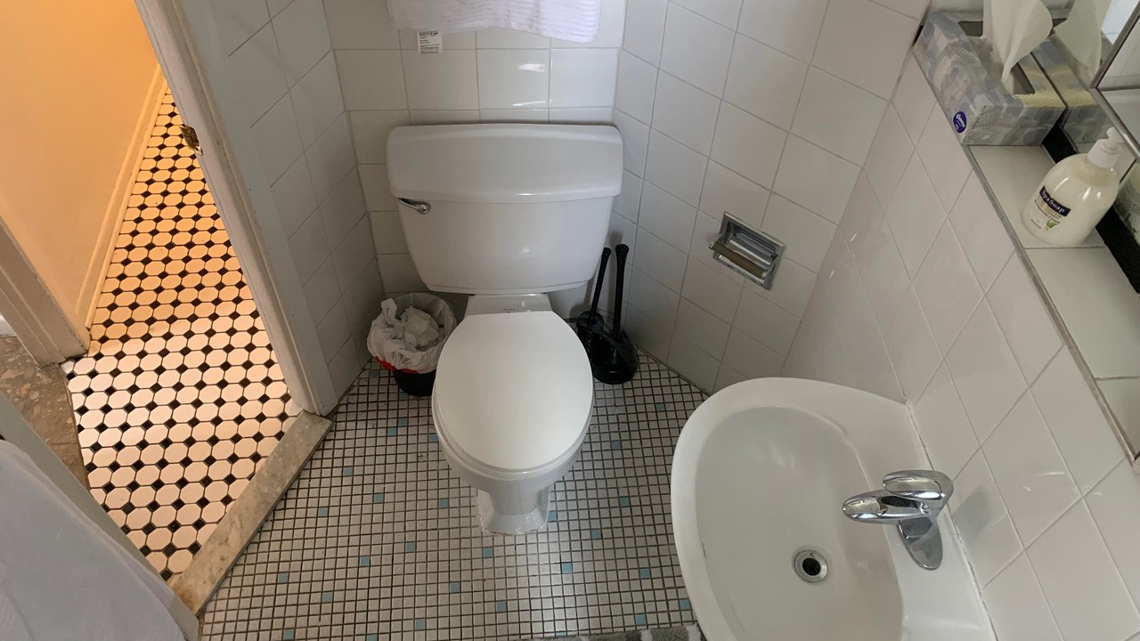 Photo of Bathroom in Quartier des Spectacles