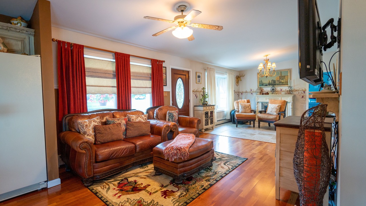 Photo of Livingroom in Fultonville