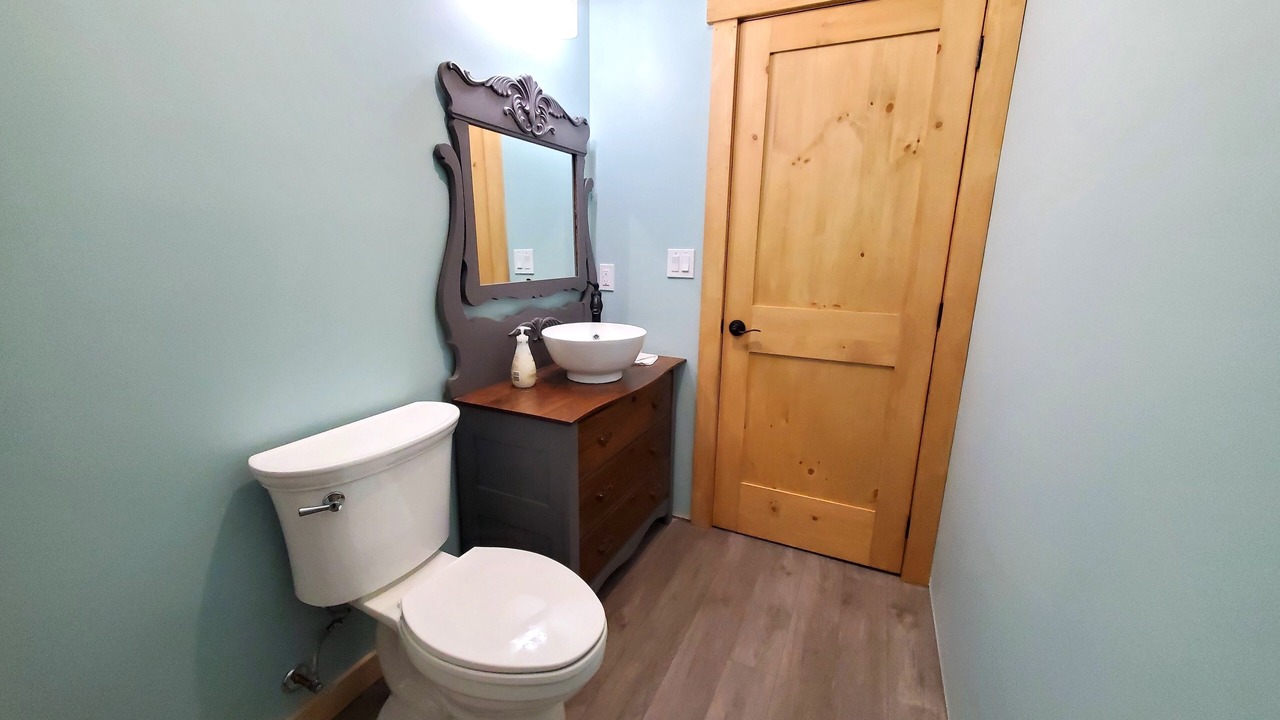 Photo of Bathroom in Rideau Lakes