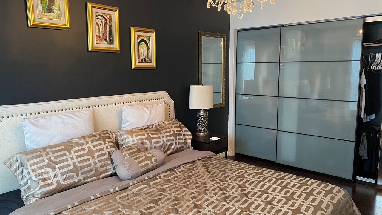 Photo of Bedroom in Griffintown