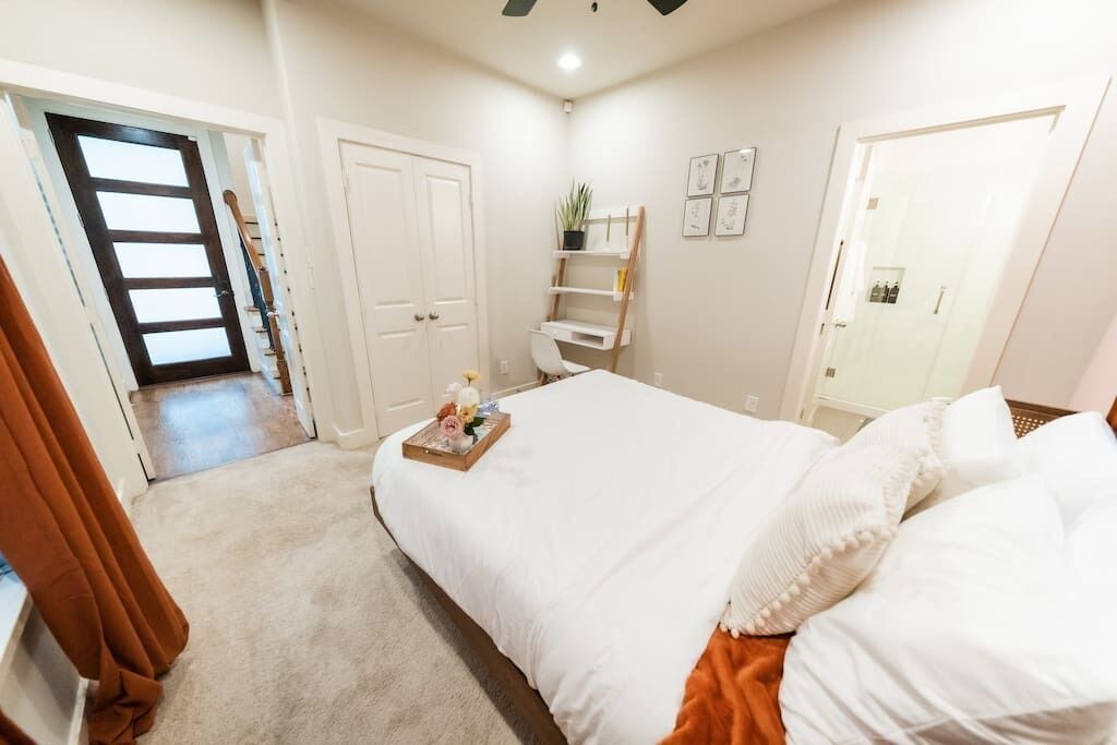 Photo of Bathroom in Northside