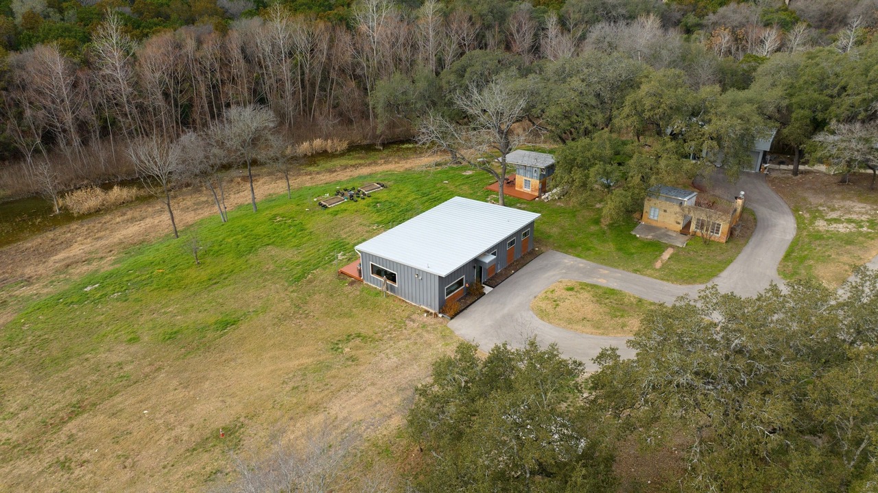 Photo of Outdoor in McNeil