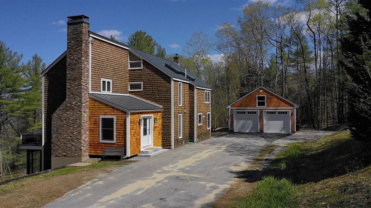Photo of Outdoor in New London