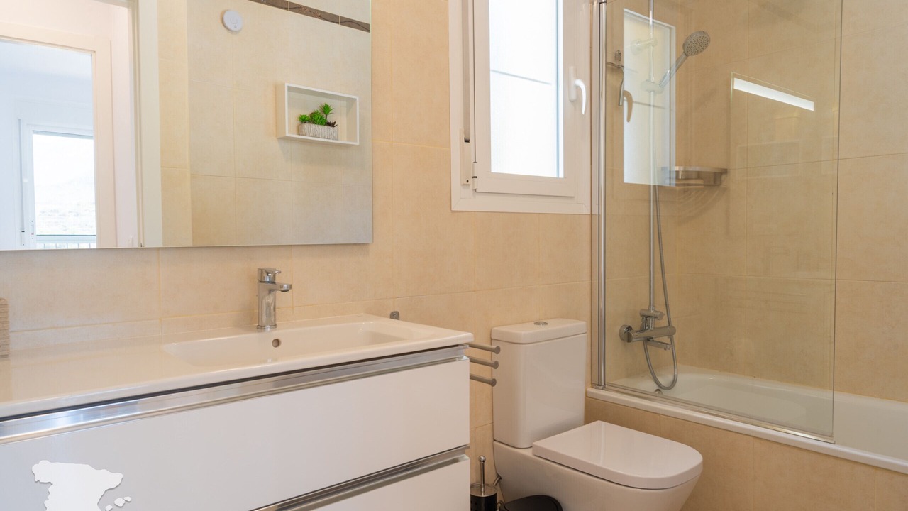 Photo of Bathroom in Empedrola
