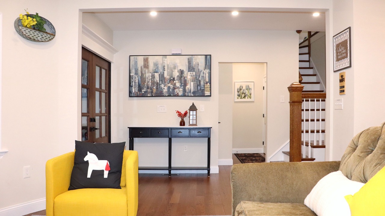 Photo of Livingroom in Quincy
