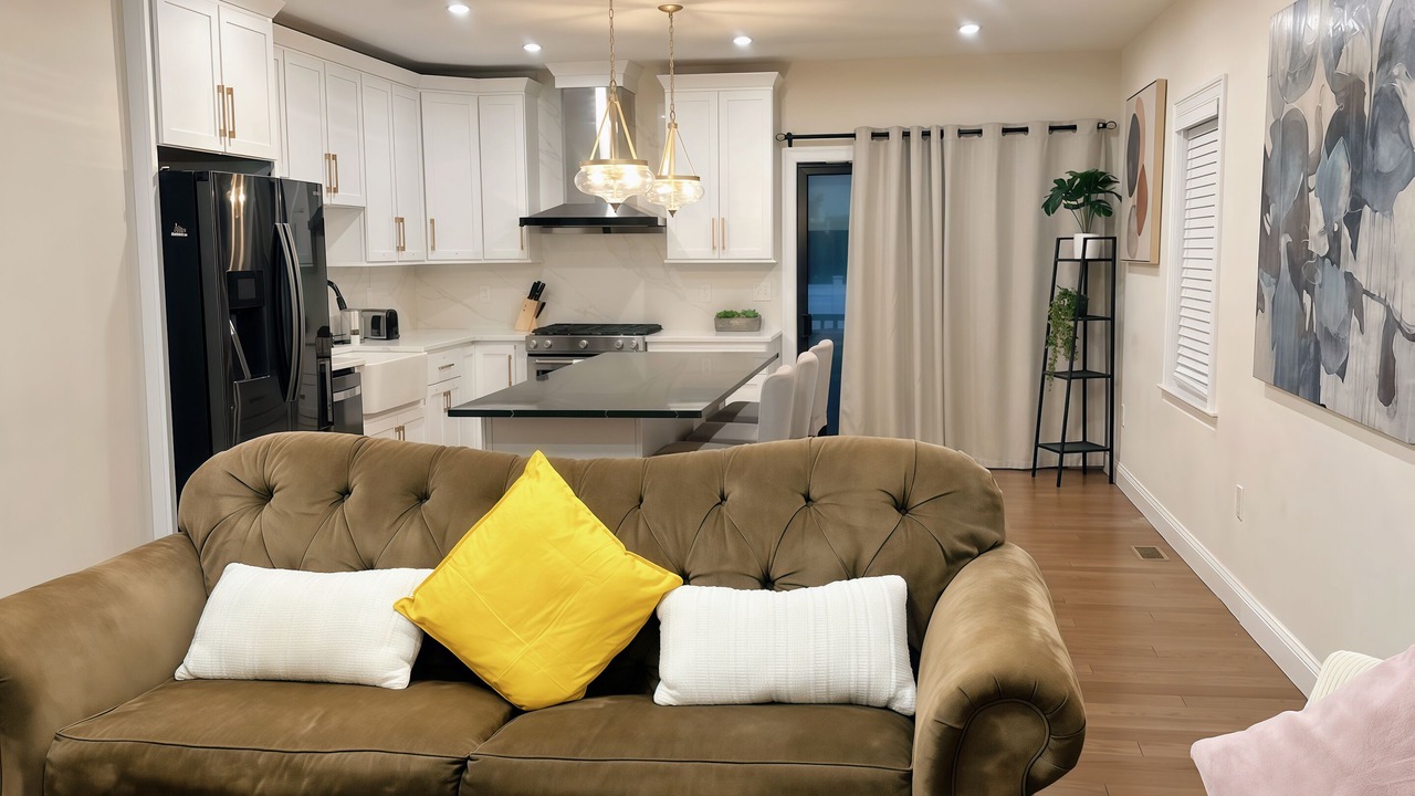 Photo of Livingroom in Quincy