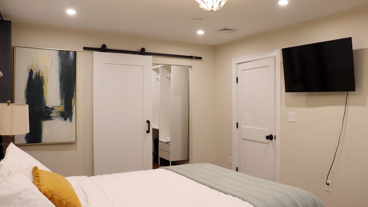 Photo of Bedroom in Quincy