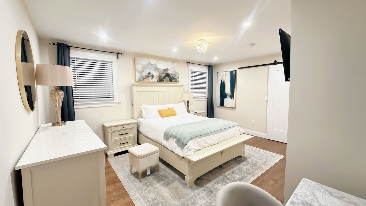 Photo of Bedroom in Quincy