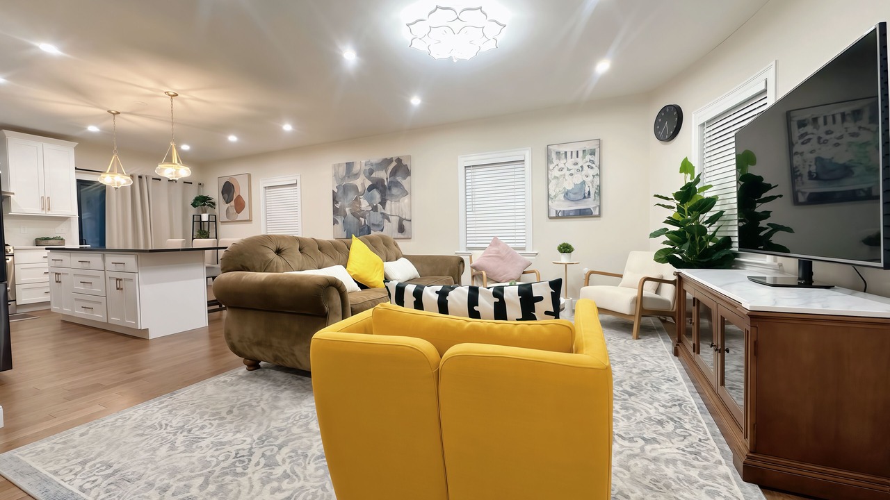 Photo of Livingroom in Quincy