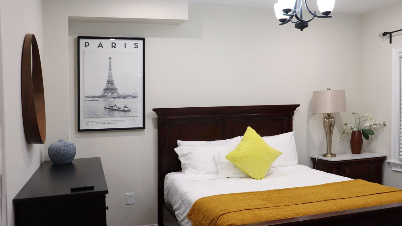 Photo of Bedroom in Quincy
