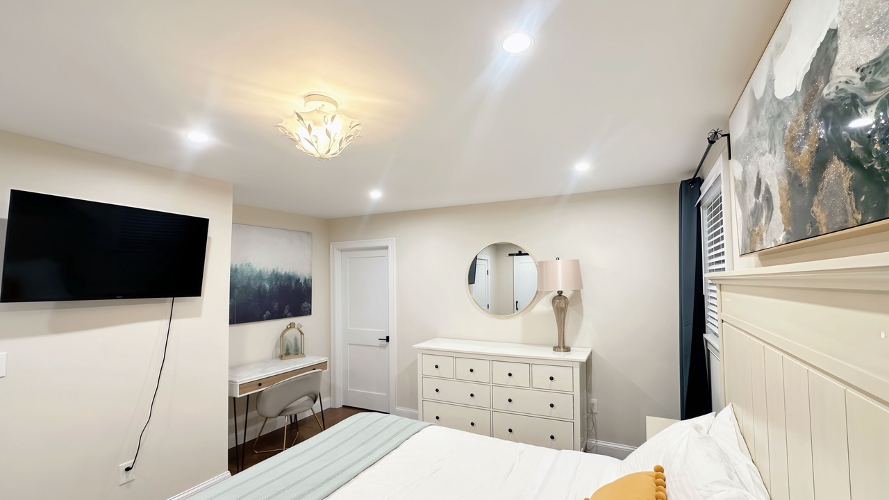 Photo of Bedroom in Quincy