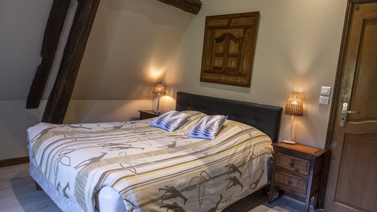 Photo of Bedroom in Asquins