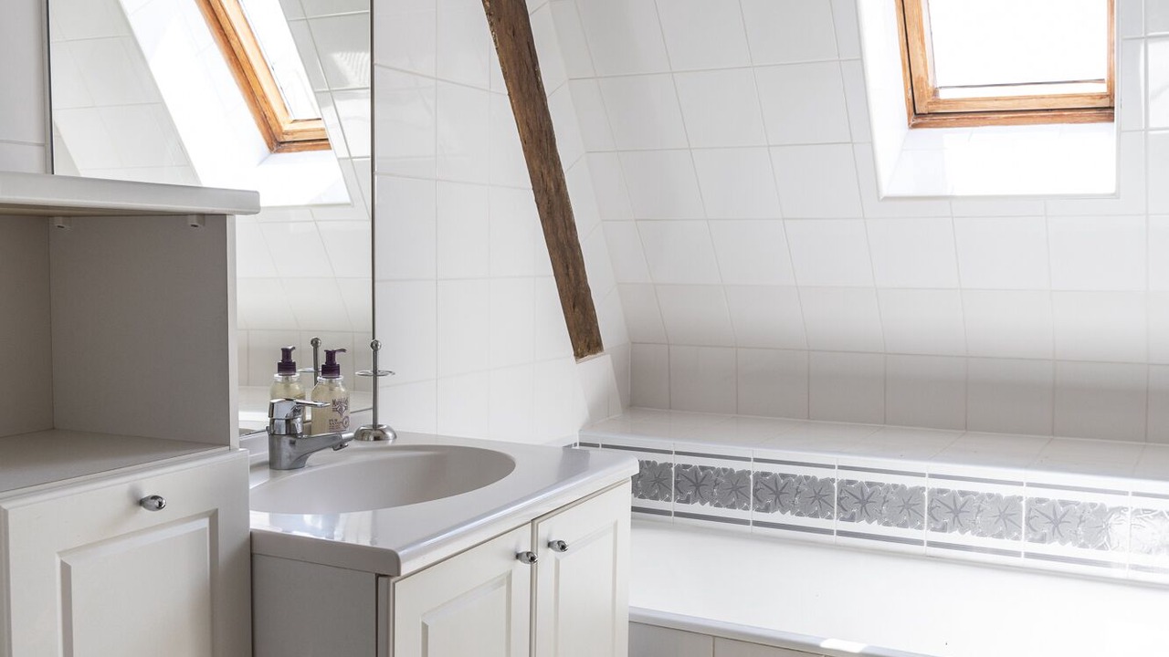 Photo of Bathroom in Asquins