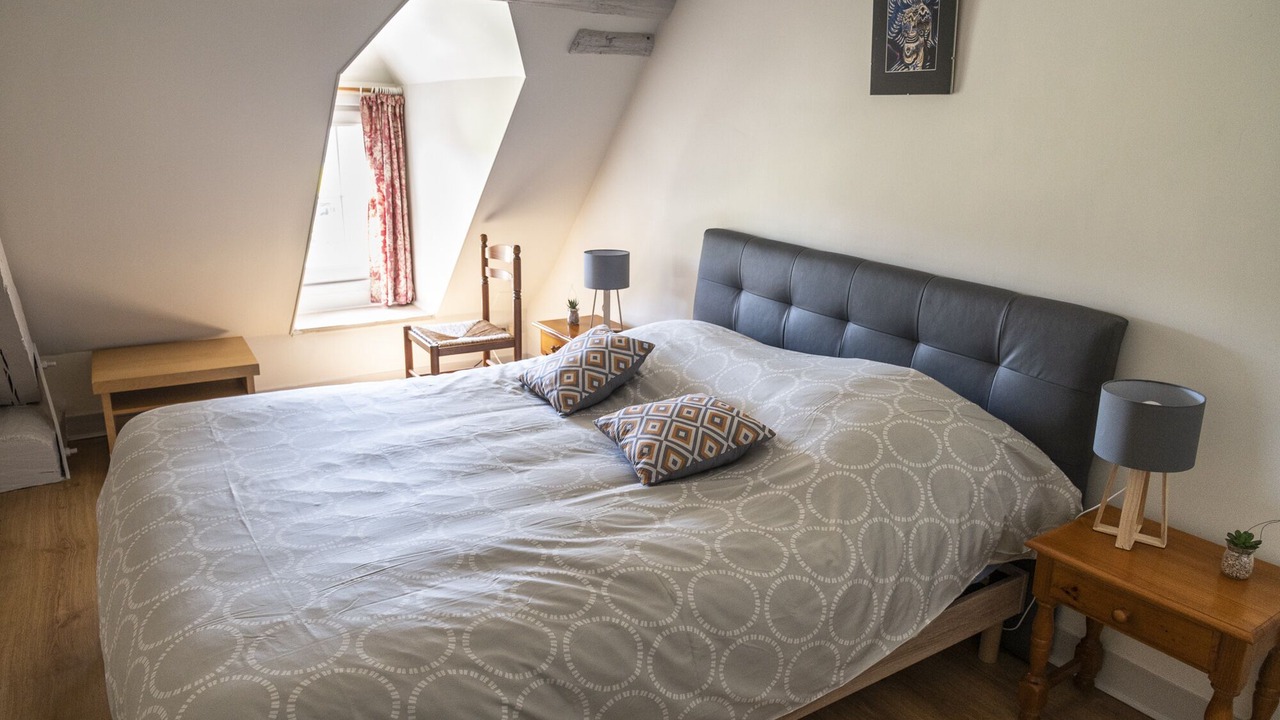 Photo of Bedroom in Asquins