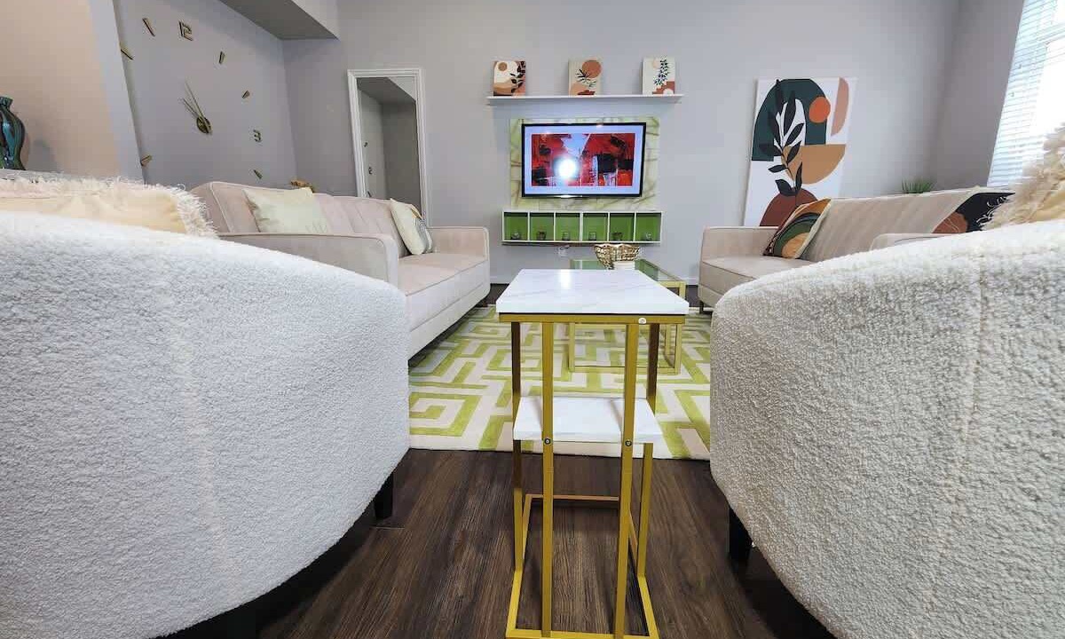 Photo of Bedroom in Uptown