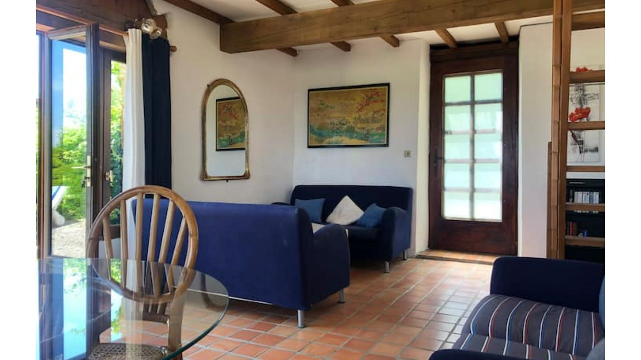 Photo of Livingroom in Monpardiac