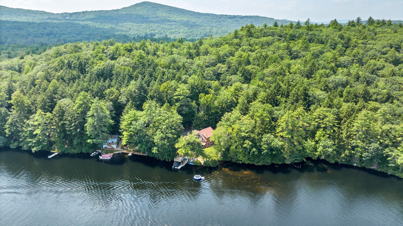 Photo of Outdoor in Meredith