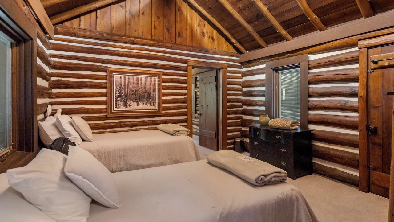 Photo of Bedroom in Boyne City