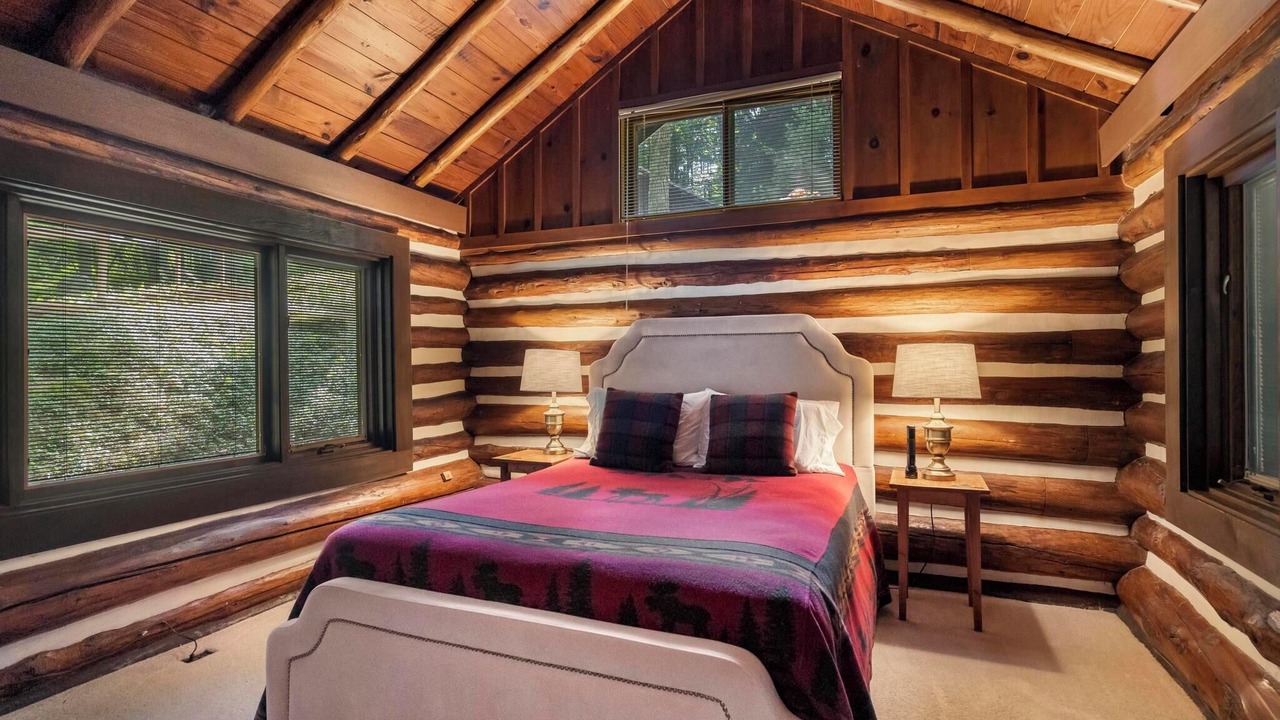 Photo of Bedroom in Boyne City