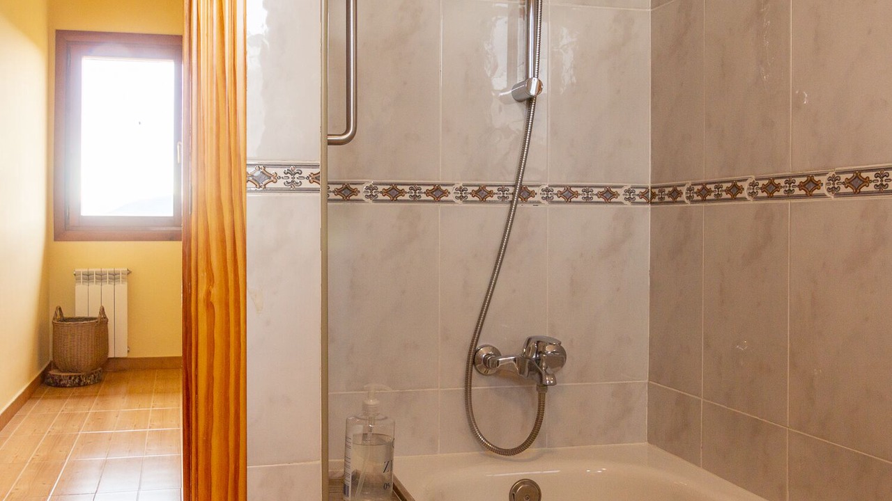 Photo of Bathroom in Senegue