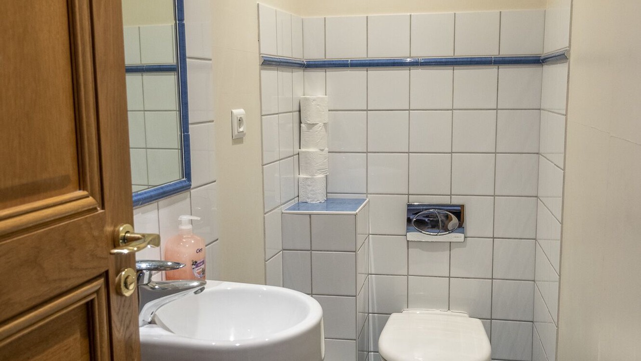 Photo of Bathroom in Asquins