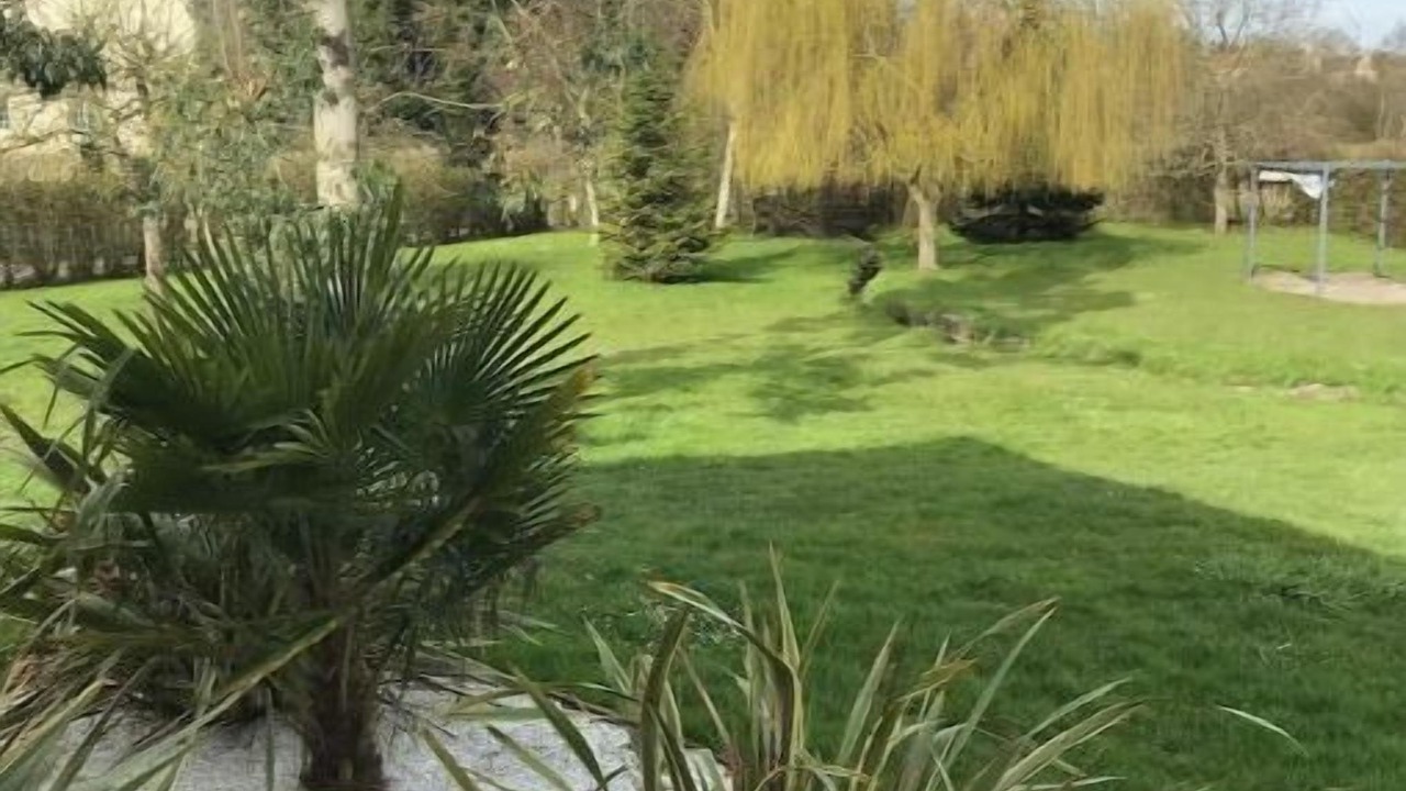 Photo of Outdoor in Ussy