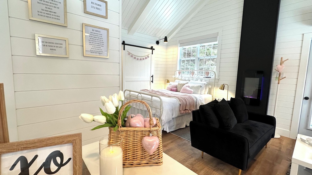 Photo of Bedroom in South River