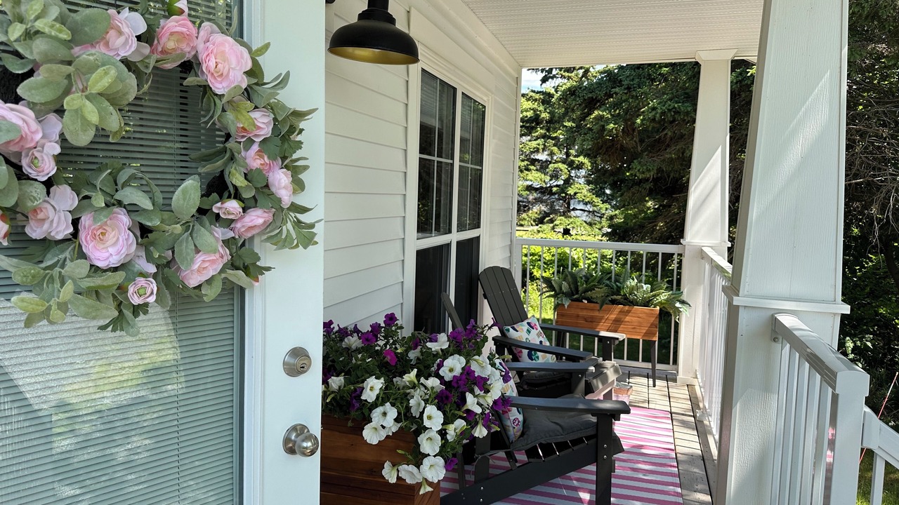 Photo of Patio Balcony in South River