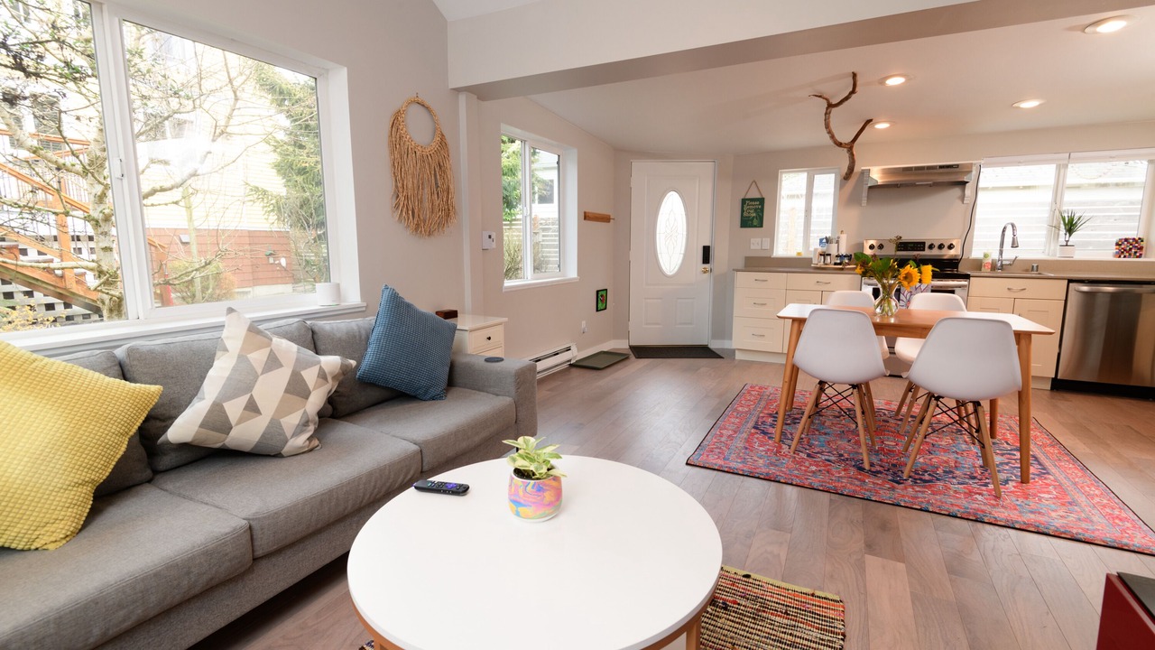 Photo of Livingroom in Sunset Hill