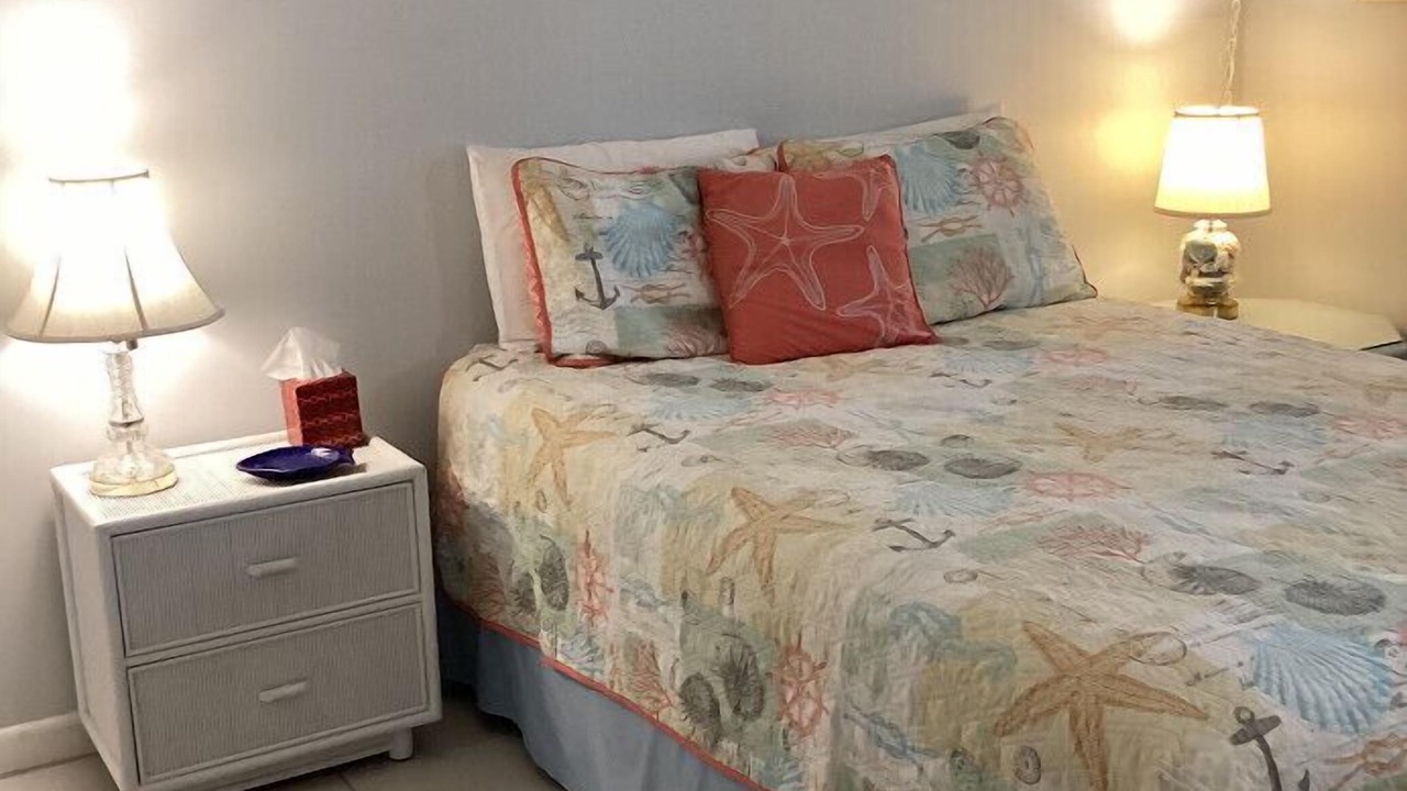 Photo of Bedroom in Demere Park