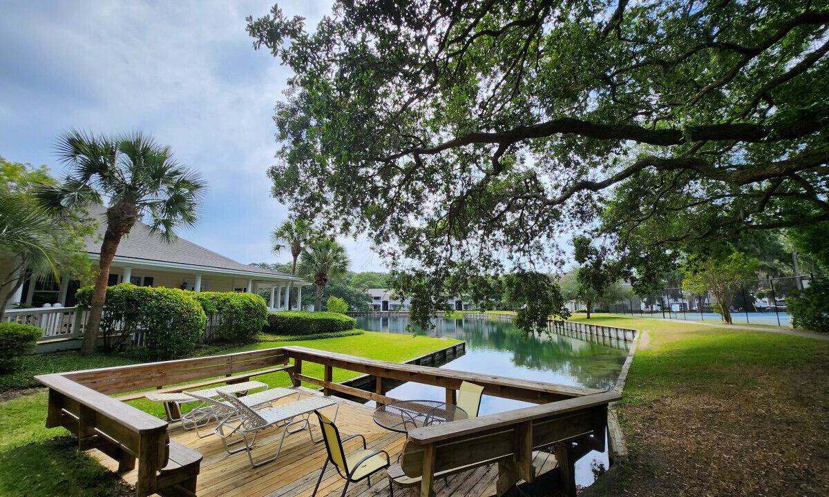 Photo of Patio Balcony in Demere Park