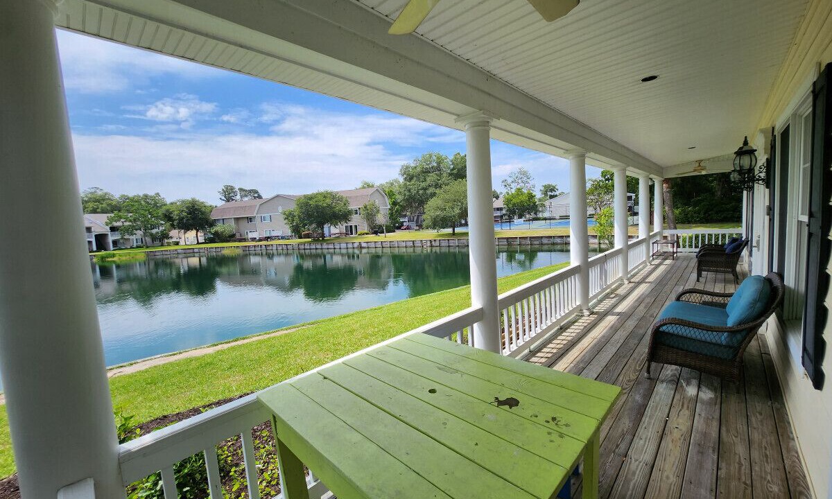 Photo of Patio Balcony in Demere Park