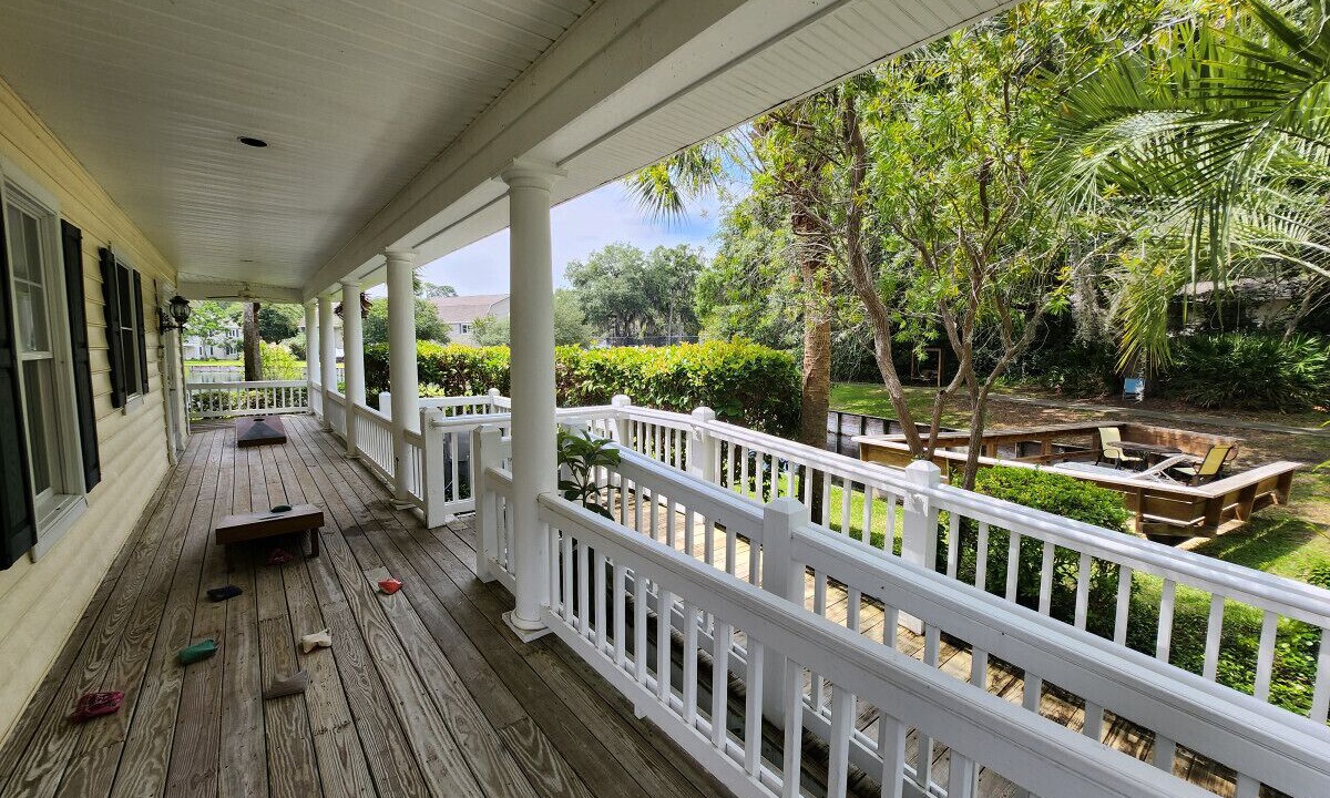 Photo of Patio Balcony in Demere Park