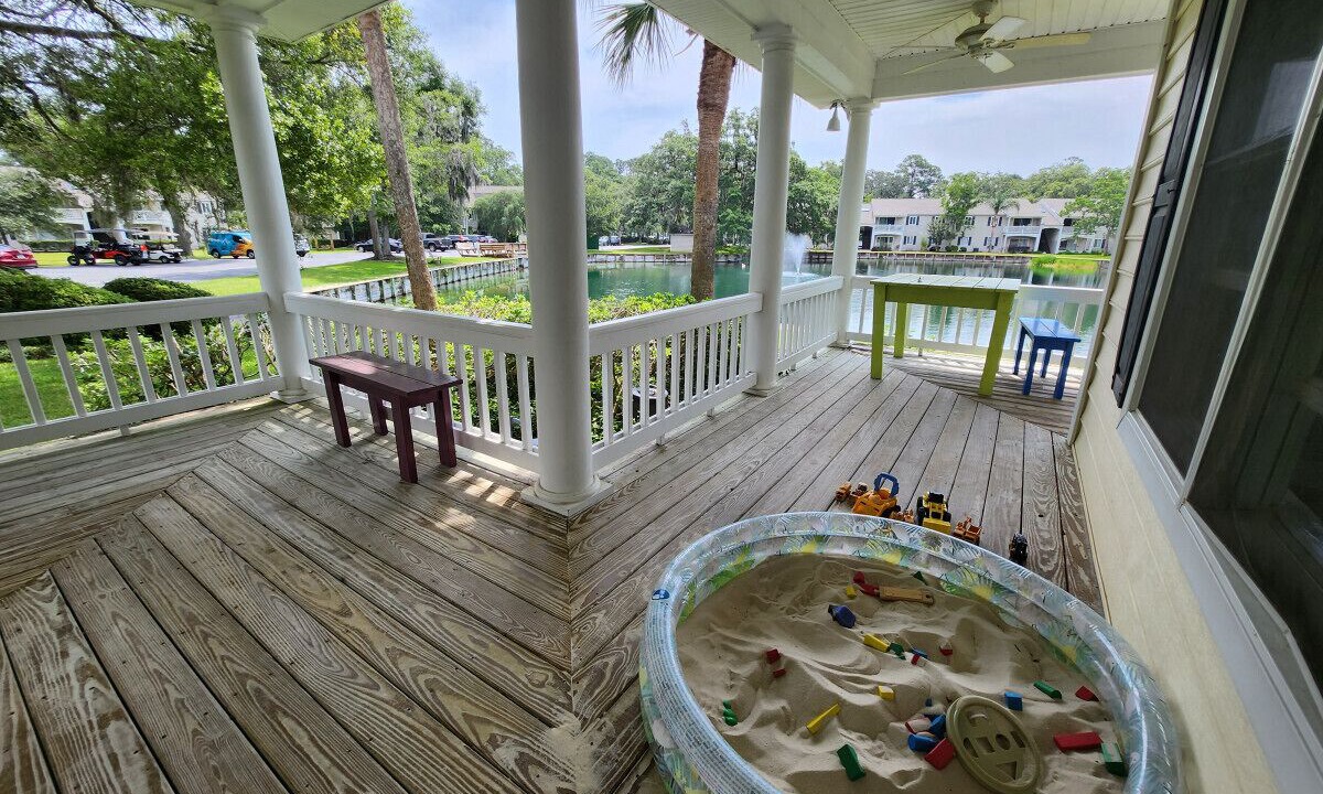 Photo of Patio Balcony in Demere Park