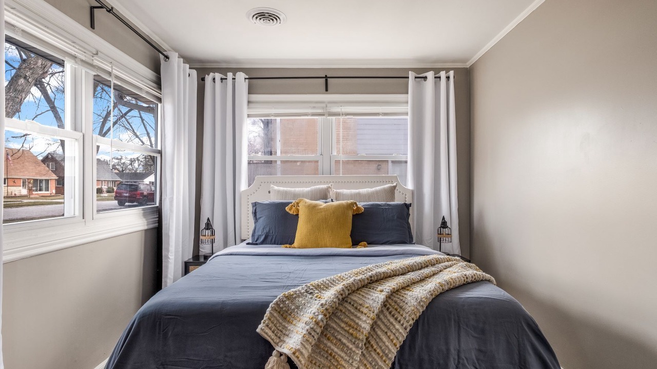 Photo of Bedroom in Midlothian