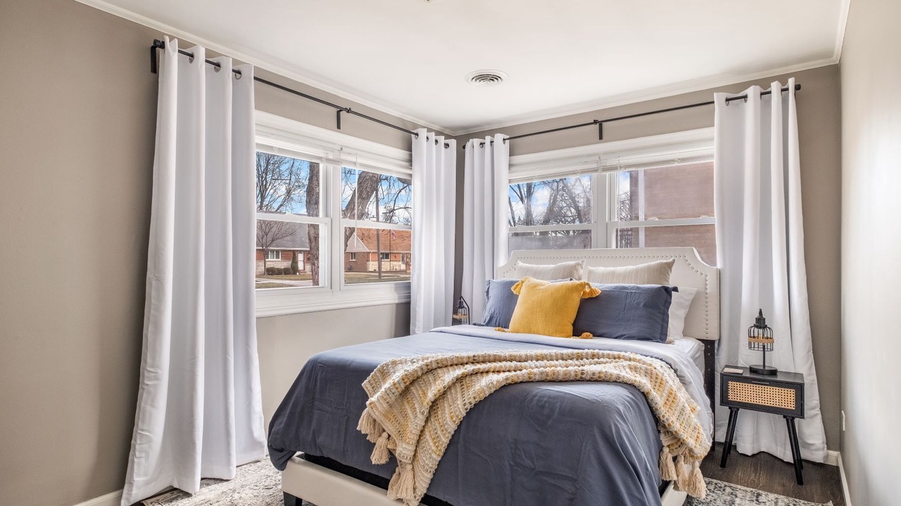 Photo of Bedroom in Midlothian