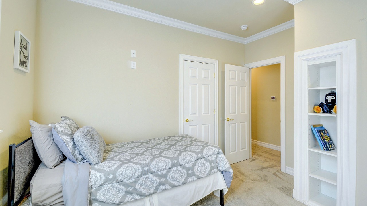 Photo of Bedroom in Federal Way