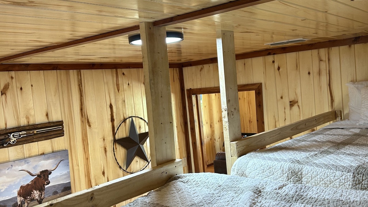 Photo of Bedroom in Cason