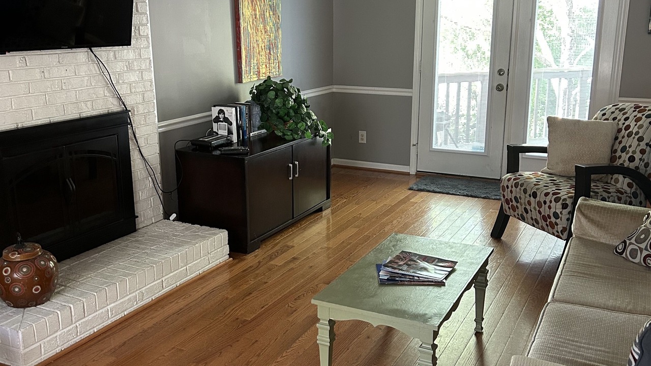 Photo of Livingroom in Apex