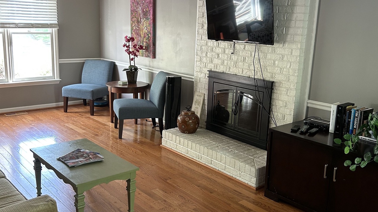 Photo of Livingroom in Apex