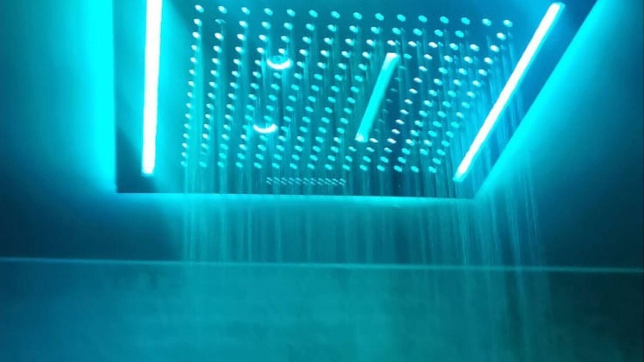 Photo of Others in Calais