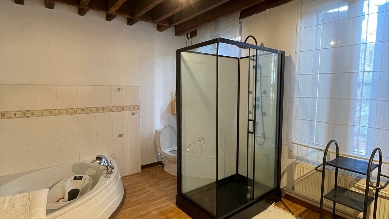 Photo of Bathroom in Douai