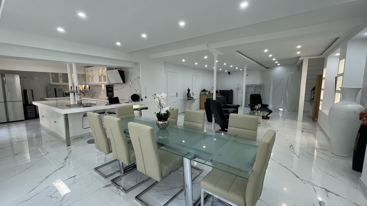 Photo of Others in Villeneuve-sur-Yonne